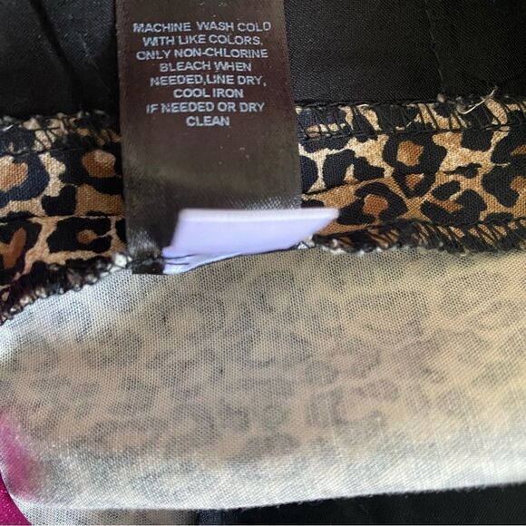 Whbm animal Print Slim Ankle Pants Size 4R - Picture 9 of 12